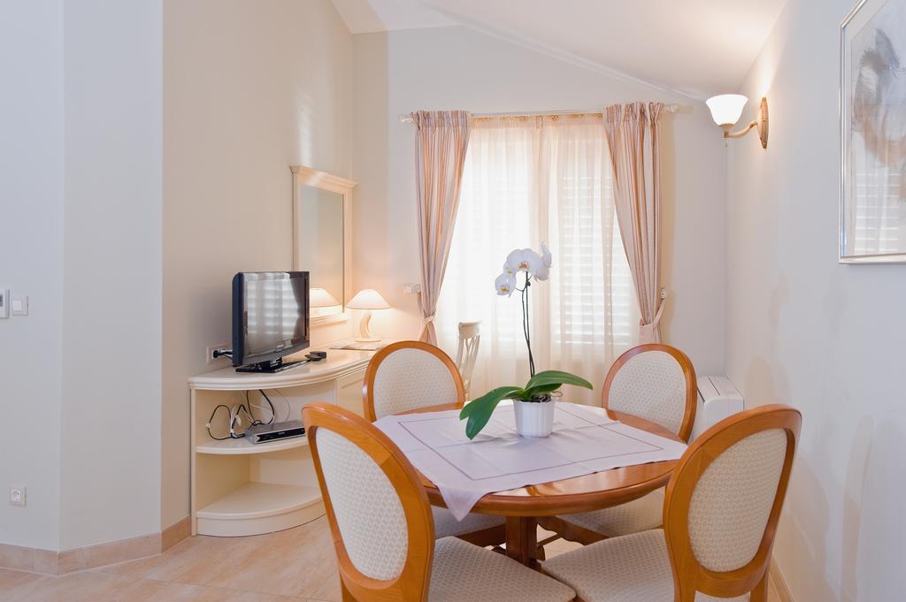 Hotel Sunceva Postelja 브렐라 외부 사진