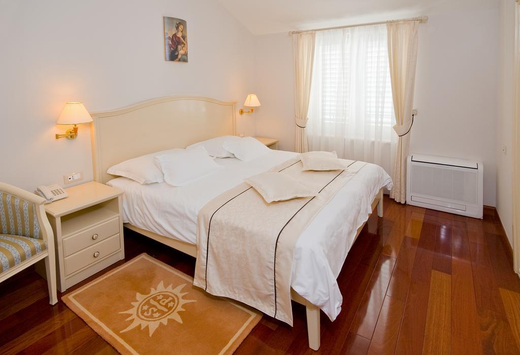 Hotel Sunceva Postelja 브렐라 외부 사진
