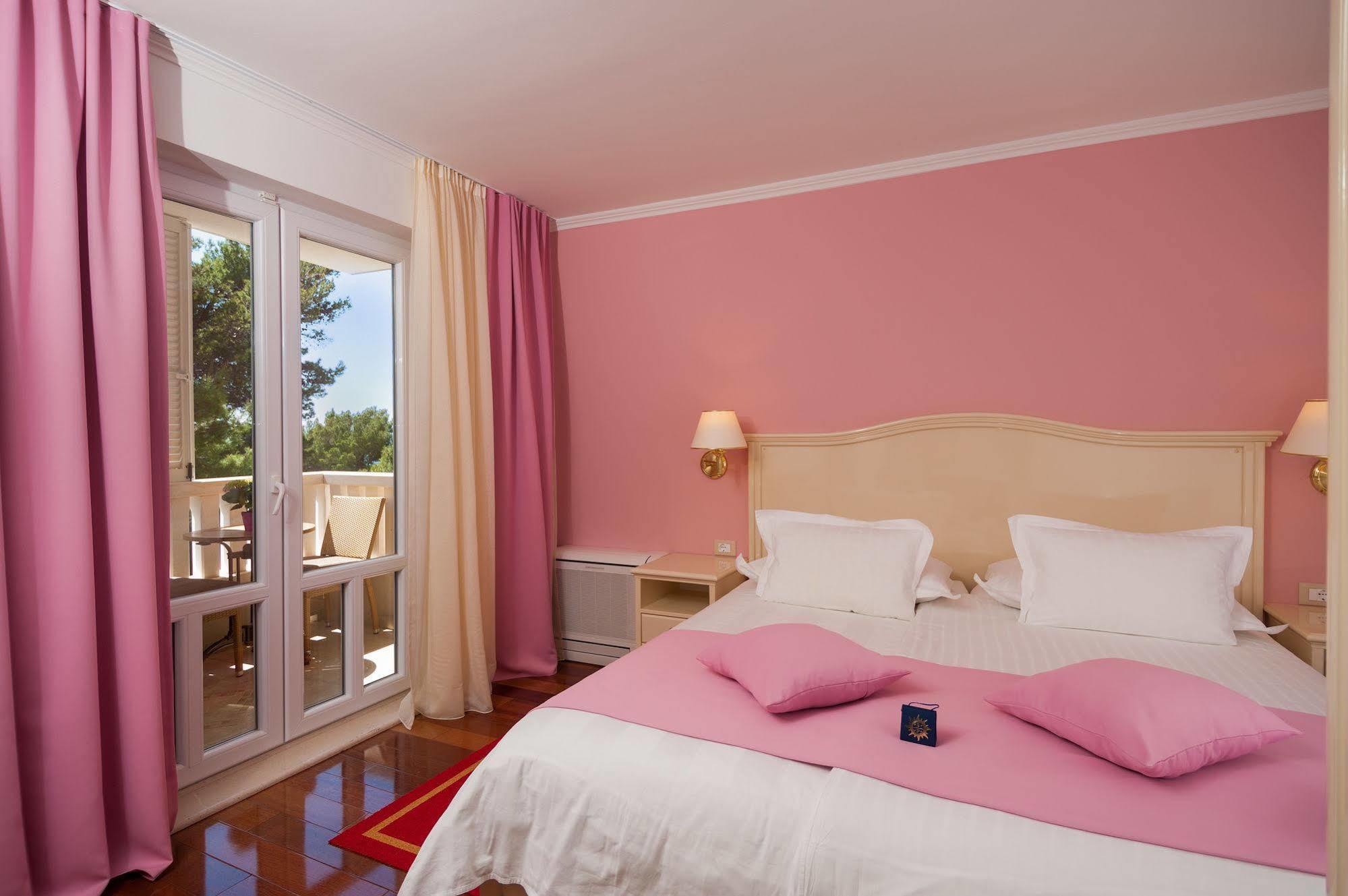 Hotel Sunceva Postelja 브렐라 외부 사진